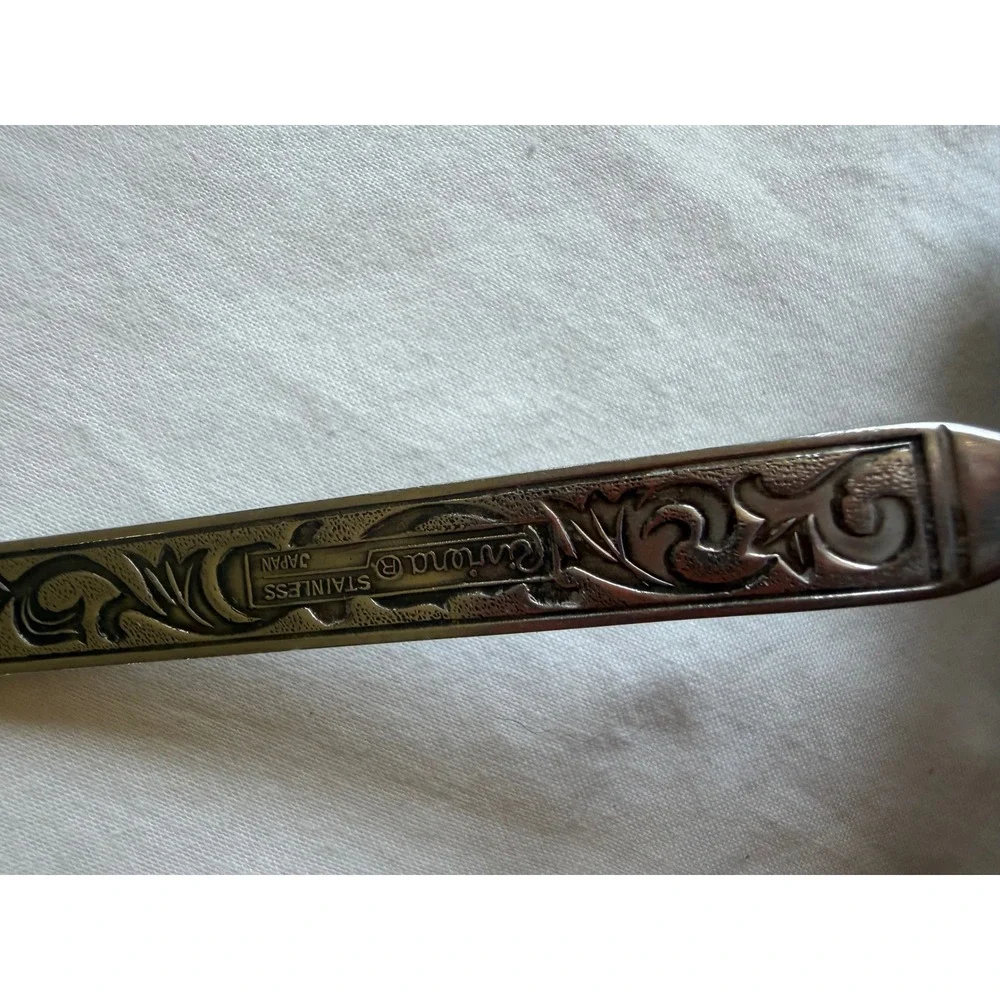Riviera Stainless Japan Gravy Ladle Ornate Scroll Pattern Double Spout
